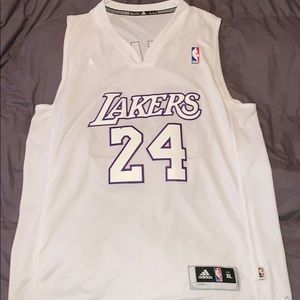 LA Lakers Kobe Bryant rare white and purple jersey